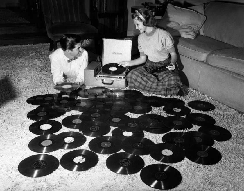 Teenage record party, 1950s-60s (1).jpg